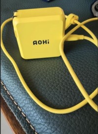 100W fast charging GaN charger with datacable