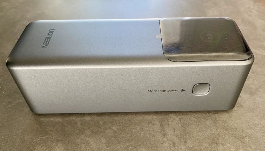 200W  25000mah portable powerbank  high level