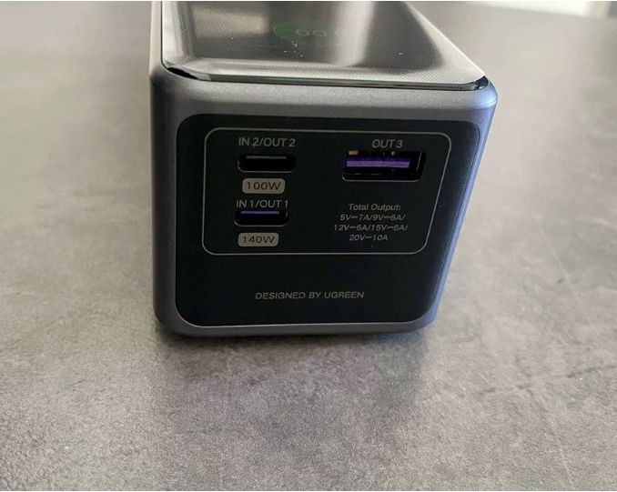 200W  25000mah portable powerbank  high level
