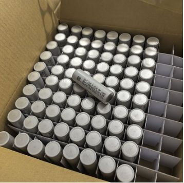 Molicel P42  21700  4200mah cylindrical battery cell